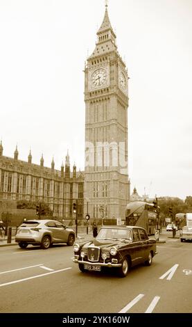 Sepia Classic Wolseley London à Brighton Veteran car Run Westminster Bridge London Banque D'Images