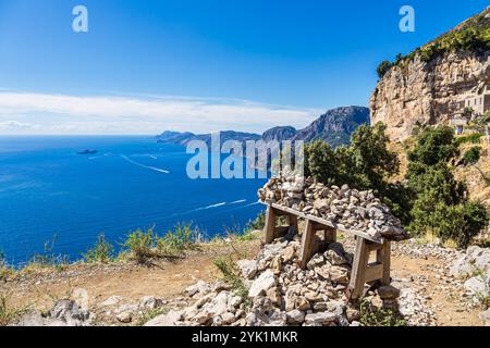 Vue sur la péninsule de Sorrente en Italie. Banque D'Images