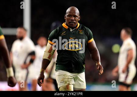 Londres, Angleterre. 16 novembre 2024. L'Afrique du Sud Bongi Mbonambi lors du match des Autumn Nations Series 2024 entre l'Angleterre et l'Afrique du Sud au stade Allianz de Twickenham. Crédit : Ben Whitley/Alamy Live News Banque D'Images