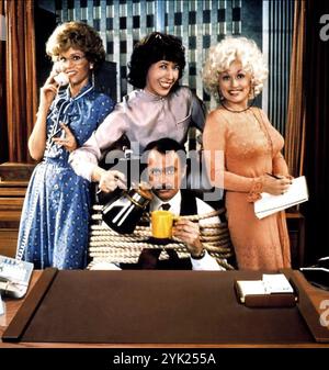 9 À 5 1980 20th Century Fox film avec de gauche à droite : Jane Fonda, Lily Tomlin, Dabney Coleman, Dolly Parton. Banque D'Images