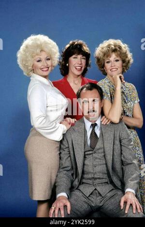 9 À 5 1980 20th Century Fox film avec de gauche à droite : Dolly Parton, Lily Tomlin, Dabney Coleman, Jane Fonda Banque D'Images