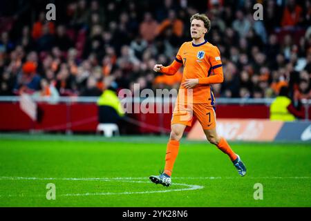 Amsterdam - Mats Wieffer des pays-Bas lors de la quatrième manche du nouveau format de la Ligue des Champions 2024/2025. Le match se déroule entre les pays-Bas et la Hongrie au Johan Cruijff Arena le 16 novembre 2024 à Amsterdam, aux pays-Bas. (Box to Box Pictures/Yannick Verhoeven) Banque D'Images