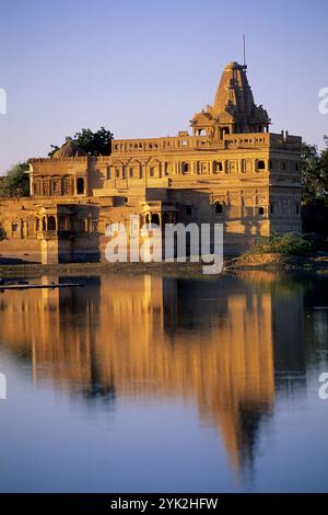 Temple Jain. Amar Sagar. Jaisalmer. Rajasthan. Inde. Banque D'Images