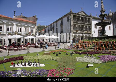 Portugal, Minho, Viana do Castelo, Praça da Republica Banque D'Images