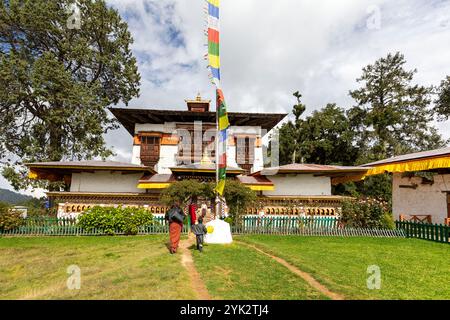 Architecture bhoutanaise traditionnelle au temple Tashigang Gonpa. Banque D'Images