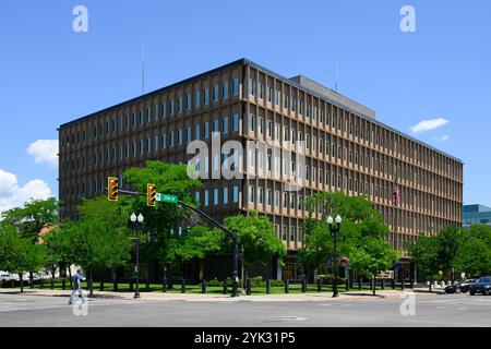 Ogden, UT, États-Unis - 10 juin 2024 ; James V Hansen bâtiment fédéral dans le centre-ville d'Ogden, Utah Banque D'Images