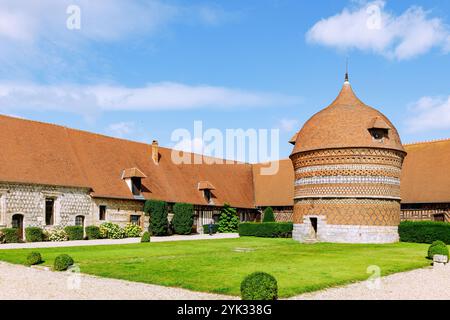 Manoir d&#39;Ango Maison de campagne avec pigeonnier (Colombier, Pigeonnier) à Varengeville-sur-mer sur la côte d'Albâtre (Côte d&#39;Albâtre, Cote d&#39;A Banque D'Images