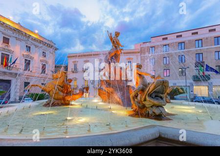 Fontaine Diana, Ortygia, Syracuse, Sicile, Italie Banque D'Images