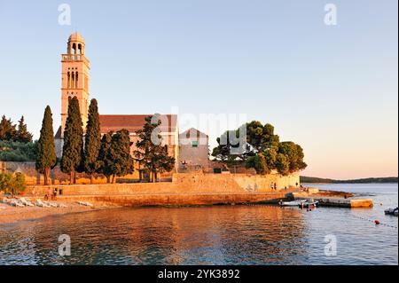 Monastère franciscain et église notre-Dame de grâce, ville de Hvar, île de Hvar, Croatie, Europe du Sud-est Banque D'Images