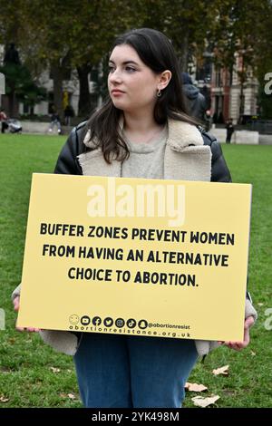 Manifestation contre l'introduction de zones tampons pour l'avortement, Parliament Square, Westminster, Londres, Royaume-Uni Banque D'Images