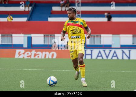 SC - BRUSQUE - 11/17/2024 - B BRÉSILIEN 2024, BRUSQUE x GUARANI - Marcelo joueur de brusque lors d'un match contre Guarani au stade Augusto Bauer pour le championnat B brésilien 2024. Photo : Lucas Gabriel Cardoso/AGIF (photo : Lucas Gabriel Cardoso/AGIF/Sipa USA) Banque D'Images