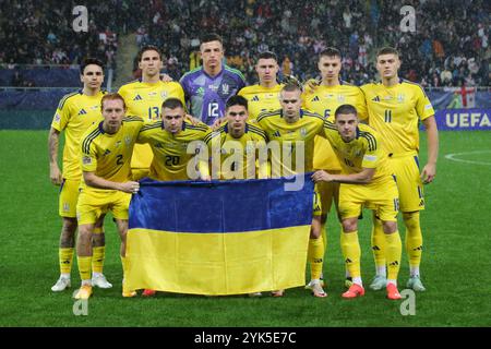 Les joueurs de l'Ukraine posent pour la photo de l'équipe avant le match de l'UEFA Nations League entre la Géorgie et l'Ukraine à l'AdjaraBet Arena 16, 2024 Batumi Banque D'Images