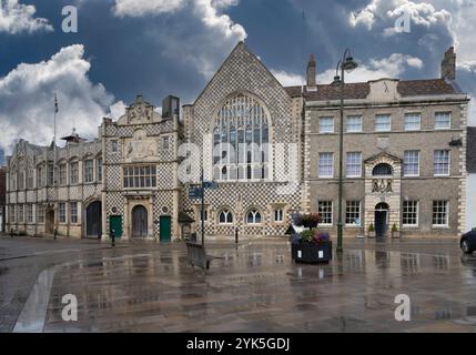 15h Century Town Hall & Trinity Guildhall Kings Lynn - motif damier de Flushwork habillé - Queen Street, King's Lynn, Norfolk, Angleterre, Banque D'Images