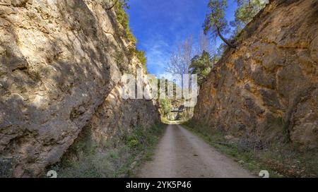 Paseo del Rio Oca Path, Ona, Las Merindades, Burgos, Castilla y Leon, Espagne, Europe Banque D'Images