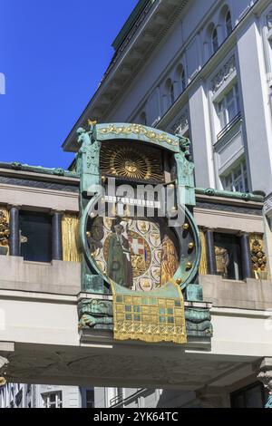 Horloge d'ancre, boîte à musique dans le style Art Nouveau, Hoher Markt, Innere Stadt, Vienne, Autriche, Europe Banque D'Images