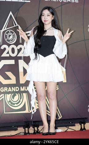 Incheon, Corée du Sud. 16 novembre 2024. Le chanteur sud-coréen Lee Young-ji, assiste à un tapis rouge lors des 1st Korea Grand Music Awards 2024 à Incheon inspire ARENA à Incheon, Corée du Sud, le 16 novembre 2024. (Photo : Lee Young-ho/Sipa USA) crédit : Sipa USA/Alamy Live News Banque D'Images