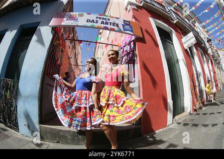 salvador, bahia, brésil - 24 juin 2022 : décoration du Pelourinho pour les festivités de Sao Joao dans la ville de Salvador. Banque D'Images