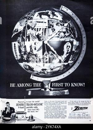 Une publicité de 1965 pour la radio portable transocéanique Zenith 9 bandes.» Soyez parmi les premiers à savoir ». Produit par la Zenith Radio Corporation de Chicago. Banque D'Images