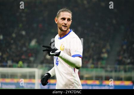 Milan, Italie. 17 novembre 2024. Adrien Rabiot (France) lors du match de football de l'UEFA Nations League, Ligue A, Groupe A2 entre l'Italie et la France le 17 novembre 2024 au Stadio San Siro à Milan, Italie - photo Morgese-Rossini/DPPI crédit : DPPI Media/Alamy Live News Banque D'Images