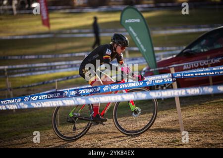 HSF SYSTEM CUP 2024, CUP tchèque en cyclocross, cyclocross, Lucie Grohova, le 16 novembre 2024, Rymarov, république tchèque. (CTK photo/Jan Brychta) Banque D'Images