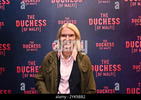 Soirée de presse de la Duchesse de Malfi au Trafalgar Theatre - arrivées avec : Anneka Rice où : Londres, Royaume-Uni quand : 16 Oct 2024 crédit : Laura Rose/WENN Banque D'Images