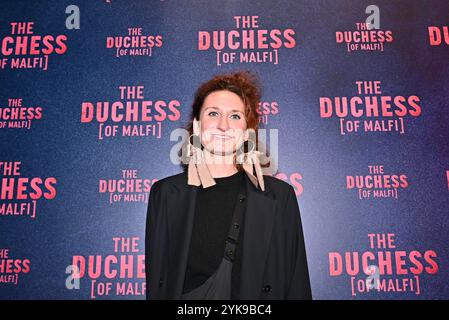 Soirée de presse de la Duchesse de Malfi au Trafalgar Theatre - arrivées avec : Bessie carter où : Londres, Royaume-Uni quand : 16 Oct 2024 crédit : Laura Rose/WENN Banque D'Images