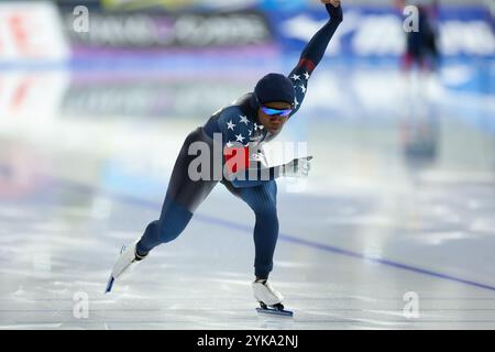 Aomori, Japon. 16 novembre 2024. Erin Jackson (États-Unis) patinage de vitesse : 2025 Championnats de patinage de vitesse des quatre continents femmes 500m à YS Arena Hachinohe à Aomori, Japon . Crédit : AFLO SPORT/Alamy Live News Banque D'Images