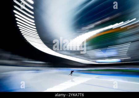 Aomori, Japon. 16 novembre 2024. Vue générale patinage de vitesse : 2025 ISU quatre continents Championnats de patinage de vitesse hommes 5000m à YS Arena Hachinohe à Aomori, Japon . Crédit : AFLO SPORT/Alamy Live News Banque D'Images