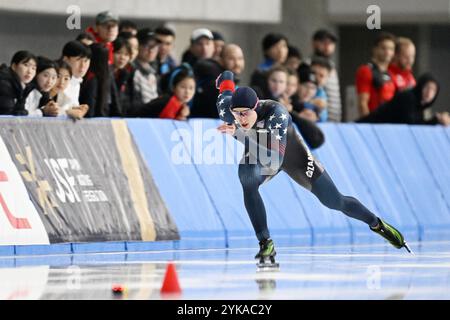 Aomori, Japon. Crédit : MATSUO. 17 novembre 2024. Jordan Stolz (USA) patinage de vitesse : 2025 Championnats de patinage de vitesse des quatre continents ISU 1000m hommes à la YS Arena Hachinohe à Aomori, Japon. Crédit : MATSUO . K/AFLO SPORT/Alamy Live News Banque D'Images