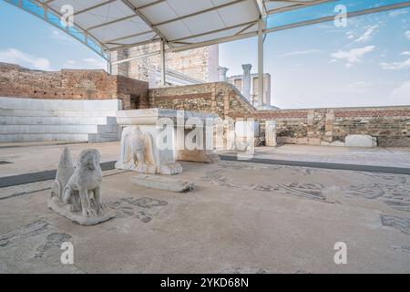 Temple d'Artémis et ancienne ville de Sardes ou Sardes à Salihli, Manisa par une journée ensoleillée Banque D'Images