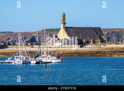 Camaret sur mer, France -28 juillet 2024 : Eglise historique notre Dame de Rocamadour à Camaret sur mer, Bretagne Banque D'Images