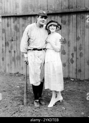 Babe Comes Home (First National, 1927) photo publicitaire avec Babe Ruth et Anna Q Nilsson, légende du baseball Banque D'Images