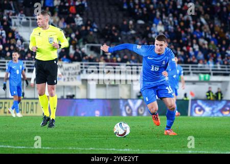 Helsinki, Finlande. 17 novembre 2024. Christos Tzolis, grec, lors du match de l'UEFA Nations League opposant la Finlande à la Grèce au stade olympique d'Helsinki, Helsinki, Finlande, le 17 novembre 2024. Crédit : Ivan Badanin/Alamy Live News. Non destiné à un usage commercial. Banque D'Images