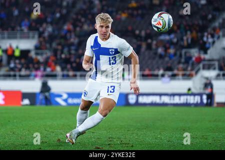 Helsinki, Finlande. 17 novembre 2024. Tuomas Ollila de Finlande lors du match de l'UEFA Nations League opposant la Finlande à la Grèce au stade olympique d'Helsinki, Helsinki, Finlande, le 17 novembre 2024. Crédit : Ivan Badanin/Alamy Live News. Non destiné à un usage commercial. Banque D'Images