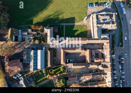 Directement vers le bas photo aérienne de la belle ville britannique de Bedale qui est une ville de marché dans l'ancien quartier Hambleton du Yorkshire du Nord dans le U. Banque D'Images