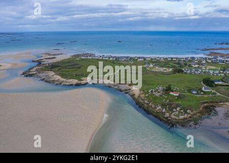 LuftBild Bucht Baie du Kernic am Ärmelkanal BEI Ebbe, Sandbänke, Plouescat, Leon, Departement Finistère Penn-Ar-Bed, région Bretagne Breizh, Frankreich *** vue aérienne Baie du Kernic sur la Manche à marée basse, bancs de sable, Plouescat, Leon, Finistère Penn Ar Bed Department, Bretagne Breizh region, France Banque D'Images