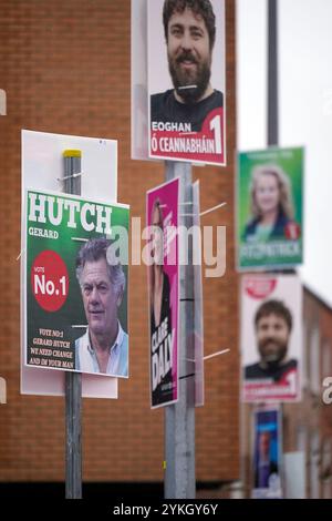 Affiches électorales dont une pour Gerard Hutch à Dublin en prévision des élections générales du 29 novembre. Date de la photo : lundi 18 novembre 2024. Banque D'Images