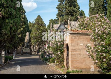 Rome, Italie - 29 mai 2024 : cimetière historique monumental de Verano. Banque D'Images