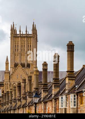 Détail des bâtiments à Vicars près de la cathédrale de Wells dans le Somerset Angleterre Royaume-Uni la plus ancienne rue résidentielle d'Europe avec des bâtiments intacts. Banque D'Images