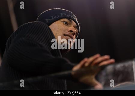 Almere, pays-Bas. 18 novembre 2024. ALMERE, PAYS-BAS - 18 NOVEMBRE : Jude Bellingham est vu dans les tribunes lors du match amical international entre les pays-Bas U21 et l'Angleterre U21 au Yanmar Stadion le 18 novembre 2024 à Almere, pays-Bas. (Photo de Joris Verwijst/Orange Pictures) crédit : Orange pics BV/Alamy Live News Banque D'Images