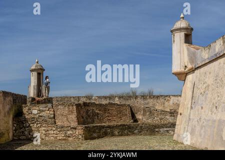 Forte do Graça ou Comte de Lippe, forteresse du XVIIIe siècle, sur la colline de notre-Dame de grâce, Fort de notre-Dame de grâce d'Elvas, Portugal, mur d'Europe Banque D'Images