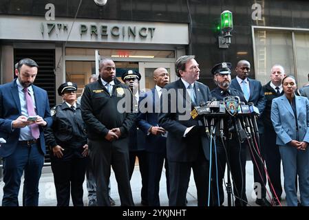 Manhattan, New York, Deer. 18 novembre 2024. (nouveau) conférence de presse avec le maire de la ville de new york eric adams, le commissaire de police par intérim du nypd tom donlon, l'officier robert garvey à manhattan. 18 novembre 2024, manhattan, New york, états-unis : suite à l'arrestation d'un suspect qui a poignardé trois personnes dans des incidents distincts qui ont fait deux morts et une femme blessée et lutté pour sa vie. Obligatoire (crédit image : © Kyle Mazza/TheNEWS2 via ZUMA Press Wire) USAGE ÉDITORIAL SEULEMENT! Non destiné à UN USAGE commercial ! Banque D'Images