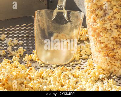 Cinéma fraîchement éclaté Pop Corn Snack Food Banque D'Images