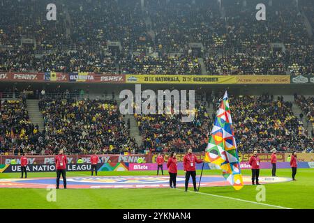 Bucarest, Roumanie. 18 novembre 2024. Volontaires et supporters lors du match de football de l'UEFA Nations League, League C, Group C2 entre la Roumanie et Chypre le 18 novembre 2024 à l'Arena Nationala de Bucarest, Roumanie - photo Mihnea Tatu/Lightspeed images/DPPI crédit : DPPI Media/Alamy Live News Banque D'Images