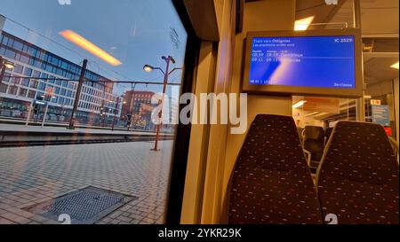 Voyager en train régional belge, Belgique Banque D'Images