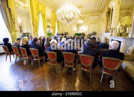 Bruxelles, Belgique. 19 novembre 2024. Illustration photo prise lors d'une réception royale avec les nouveaux fournisseurs titulaires d'un "mandat royal de nomination" (brevet van Hofleverancier - brevet de Fournisseurs de la cour), au Palais Royal, à Bruxelles, mardi 19 novembre 2024. BELGA PHOTO BENOIT DOPPAGNE crédit : Belga News Agency/Alamy Live News Banque D'Images