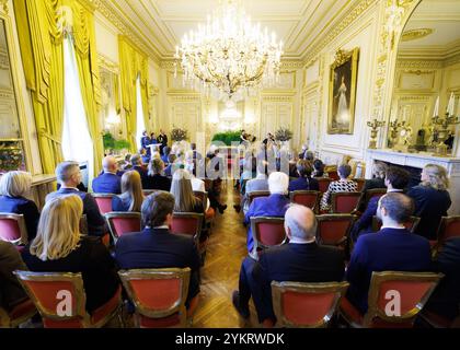 Bruxelles, Belgique. 19 novembre 2024. Illustration photo prise lors d'une réception royale avec les nouveaux fournisseurs titulaires d'un "mandat royal de nomination" (brevet van Hofleverancier - brevet de Fournisseurs de la cour), au Palais Royal, à Bruxelles, mardi 19 novembre 2024. BELGA PHOTO BENOIT DOPPAGNE crédit : Belga News Agency/Alamy Live News Banque D'Images