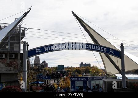 Niagara City Cruises signe à Niagara Falls, Ontario, Canada Banque D'Images