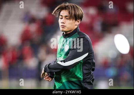 Lisbonne, Portugal. 23 octobre 2024. Ayase UEDA de Feyenoord lors du match de football MD3 de l'UEFA Champions League, League phase entre SL Benfica et Feyenoord Rotterdam le 23 octobre 2024 à l'Estadio da Luz à Lisbonne, Portugal - photo Matthieu Mirville/DPPI crédit : DPPI Media/Alamy Live News Banque D'Images