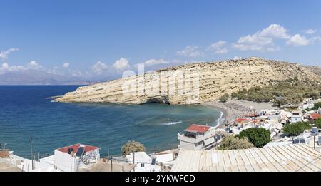 Une photo de la plage de Matala Banque D'Images